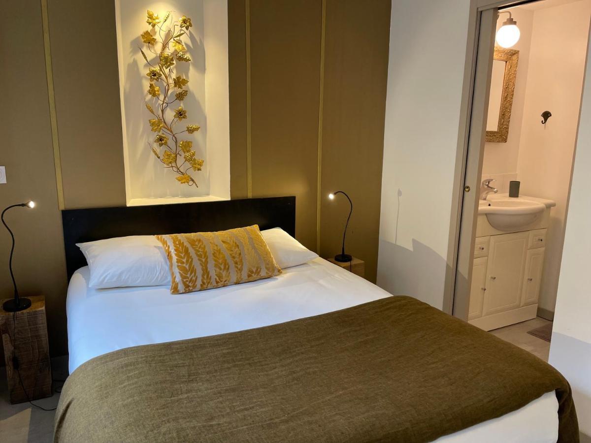 Studio Et Appartements Sainte Catherine องเฟลอร์ ภายนอก รูปภาพ