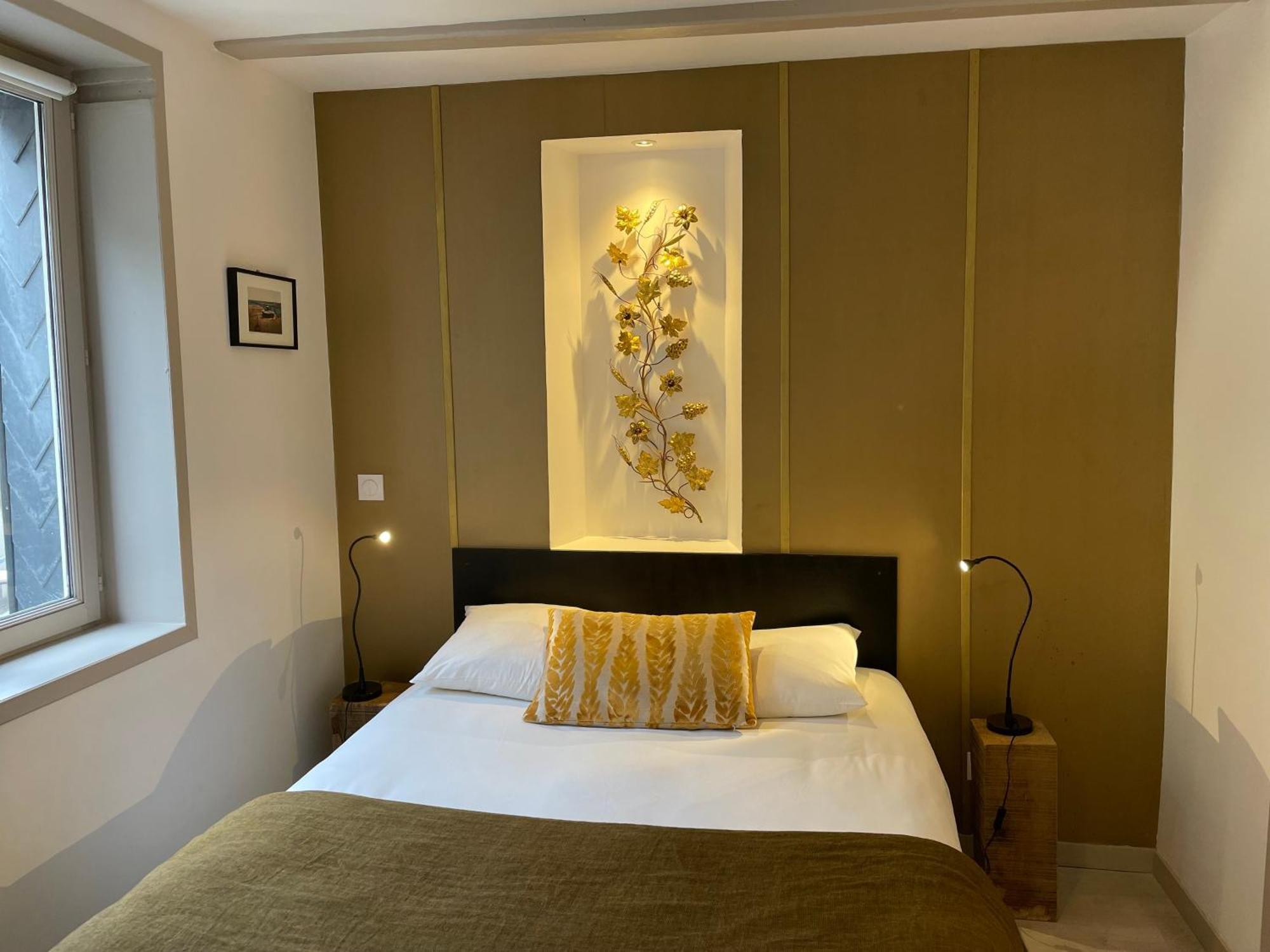Studio Et Appartements Sainte Catherine องเฟลอร์ ภายนอก รูปภาพ