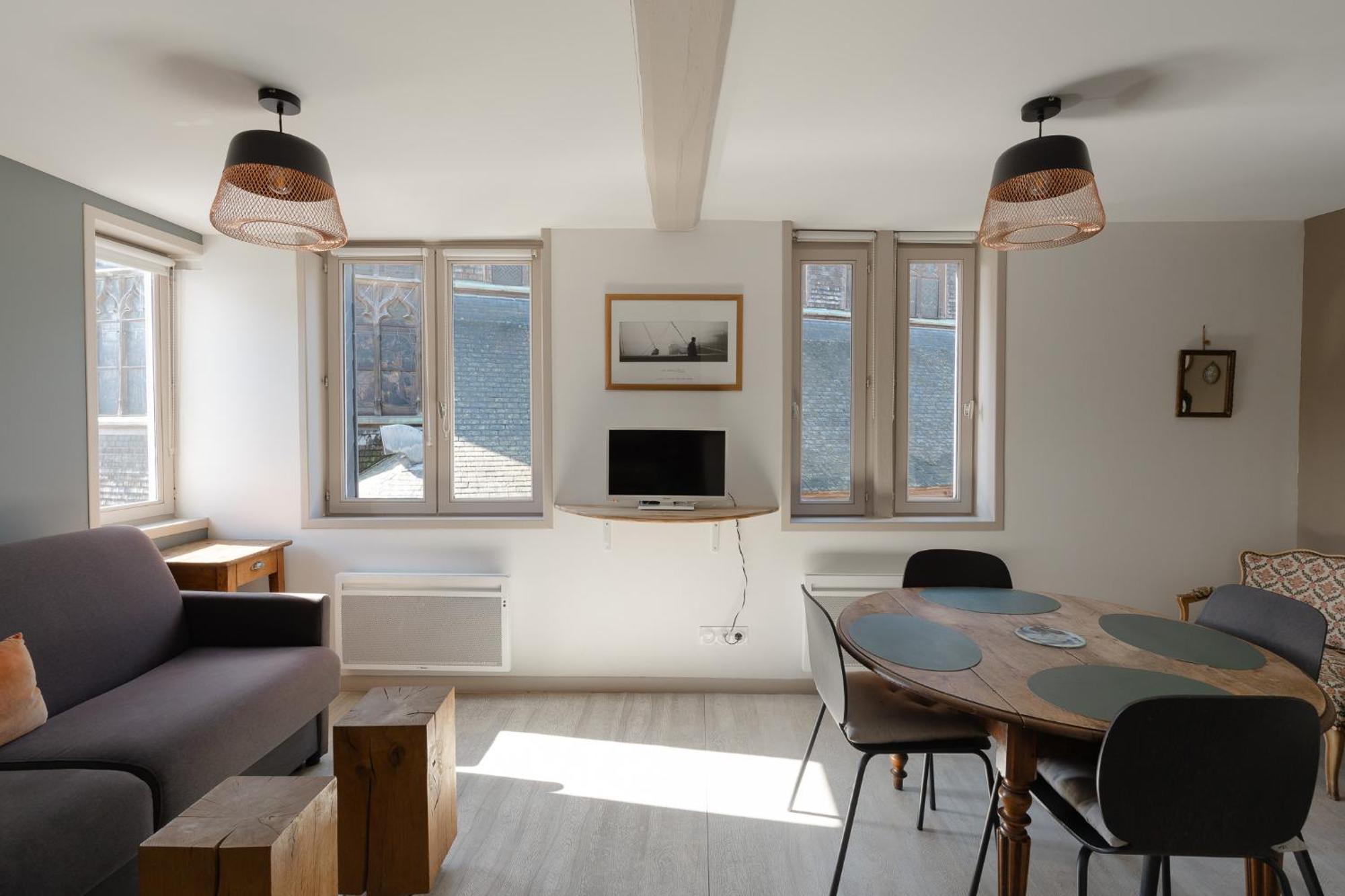 Studio Et Appartements Sainte Catherine องเฟลอร์ ภายนอก รูปภาพ