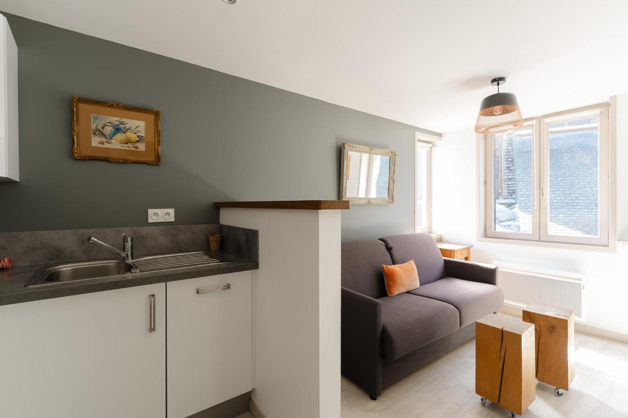 Studio Et Appartements Sainte Catherine องเฟลอร์ ภายนอก รูปภาพ