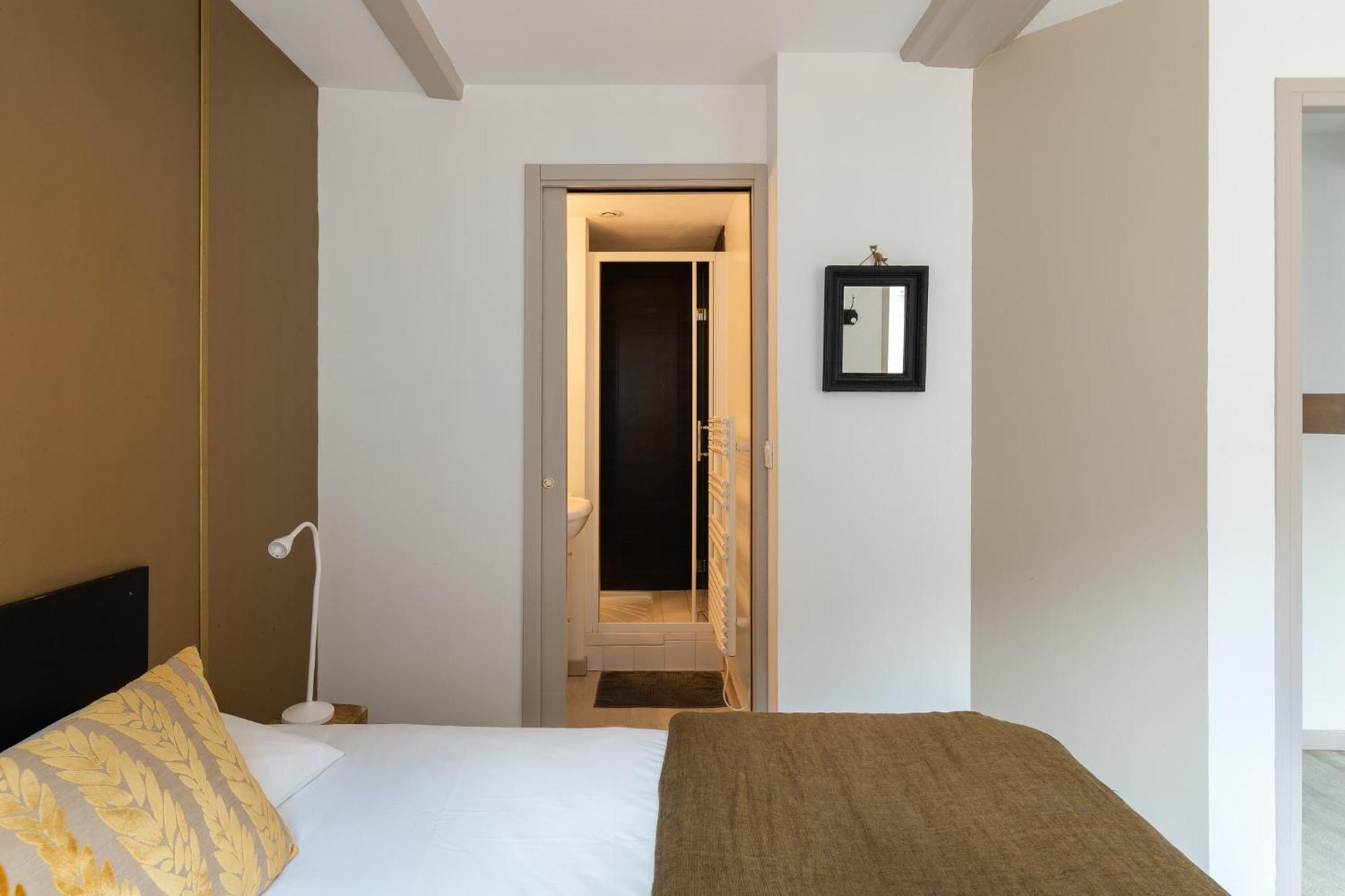 Studio Et Appartements Sainte Catherine องเฟลอร์ ภายนอก รูปภาพ