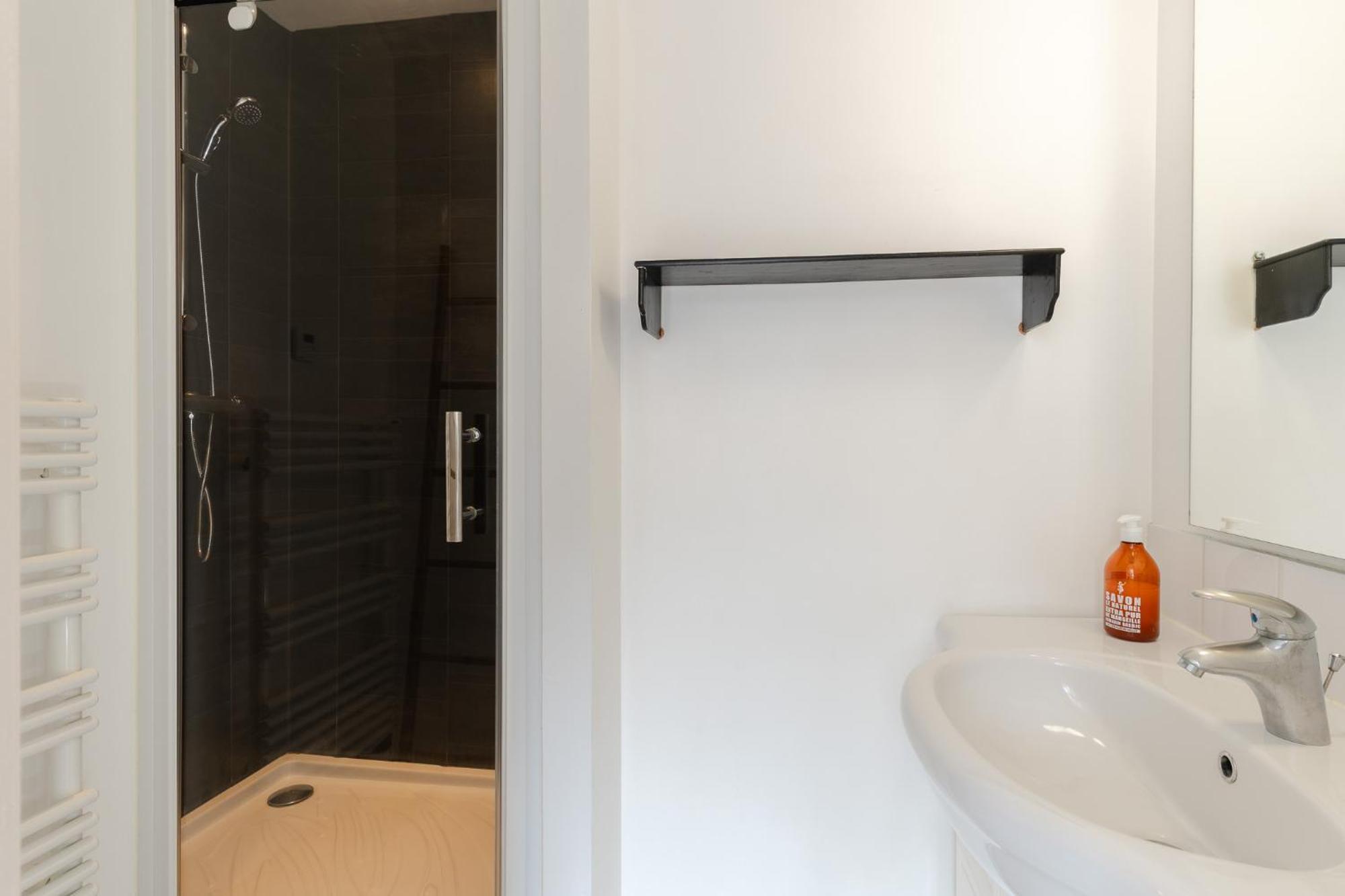 Studio Et Appartements Sainte Catherine องเฟลอร์ ภายนอก รูปภาพ